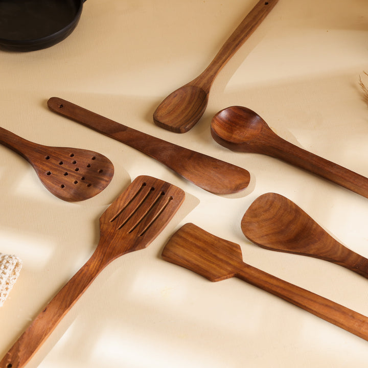Handcrafted Sheesham Wood Utensil Set – 7 Piece Natural Cooking Tools for Eco-Friendly Kitchens