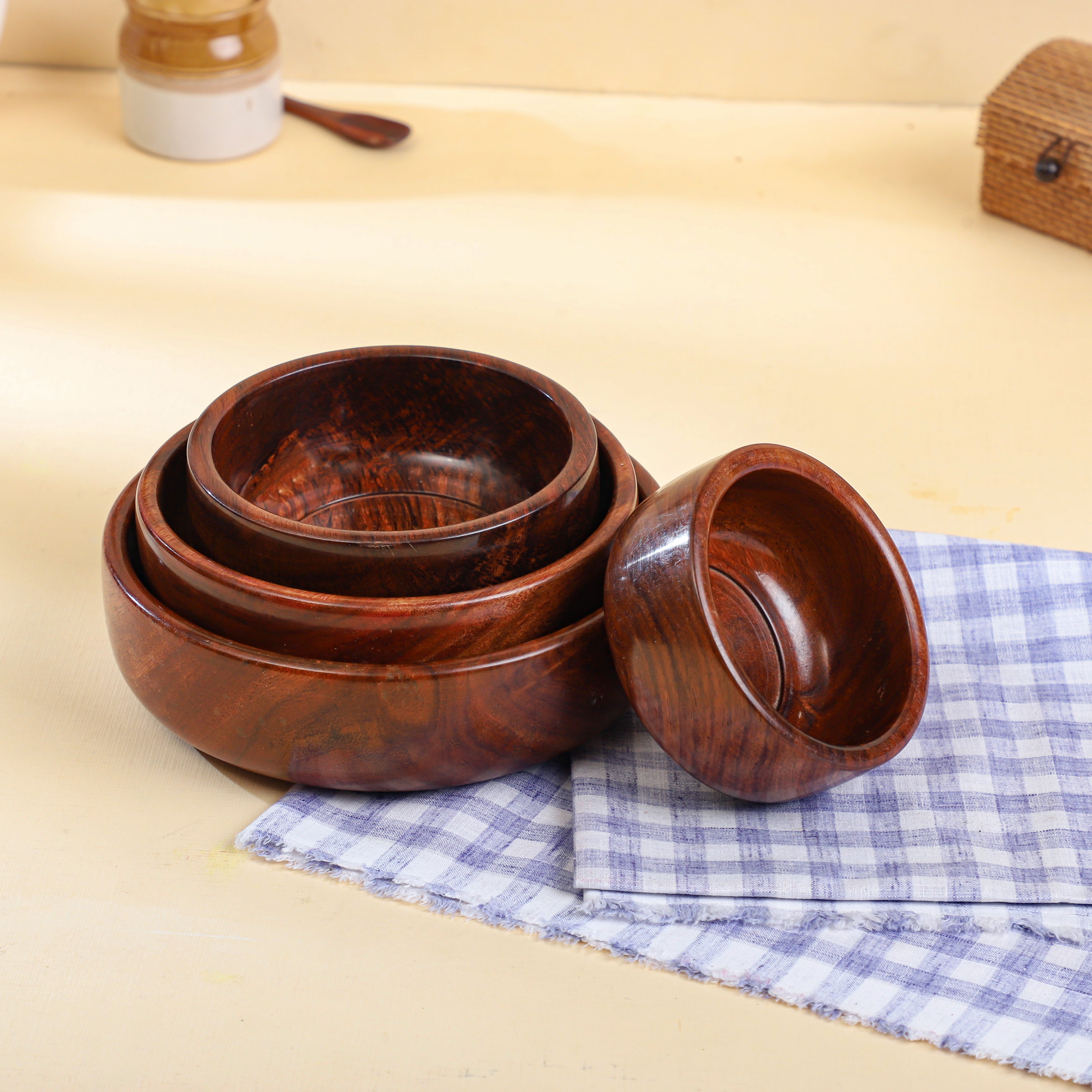 Handcrafted Sheesham Wood Bowl Set – 4-Piece Natural Finish | Multipurpose Kitchen & Serving Bowls